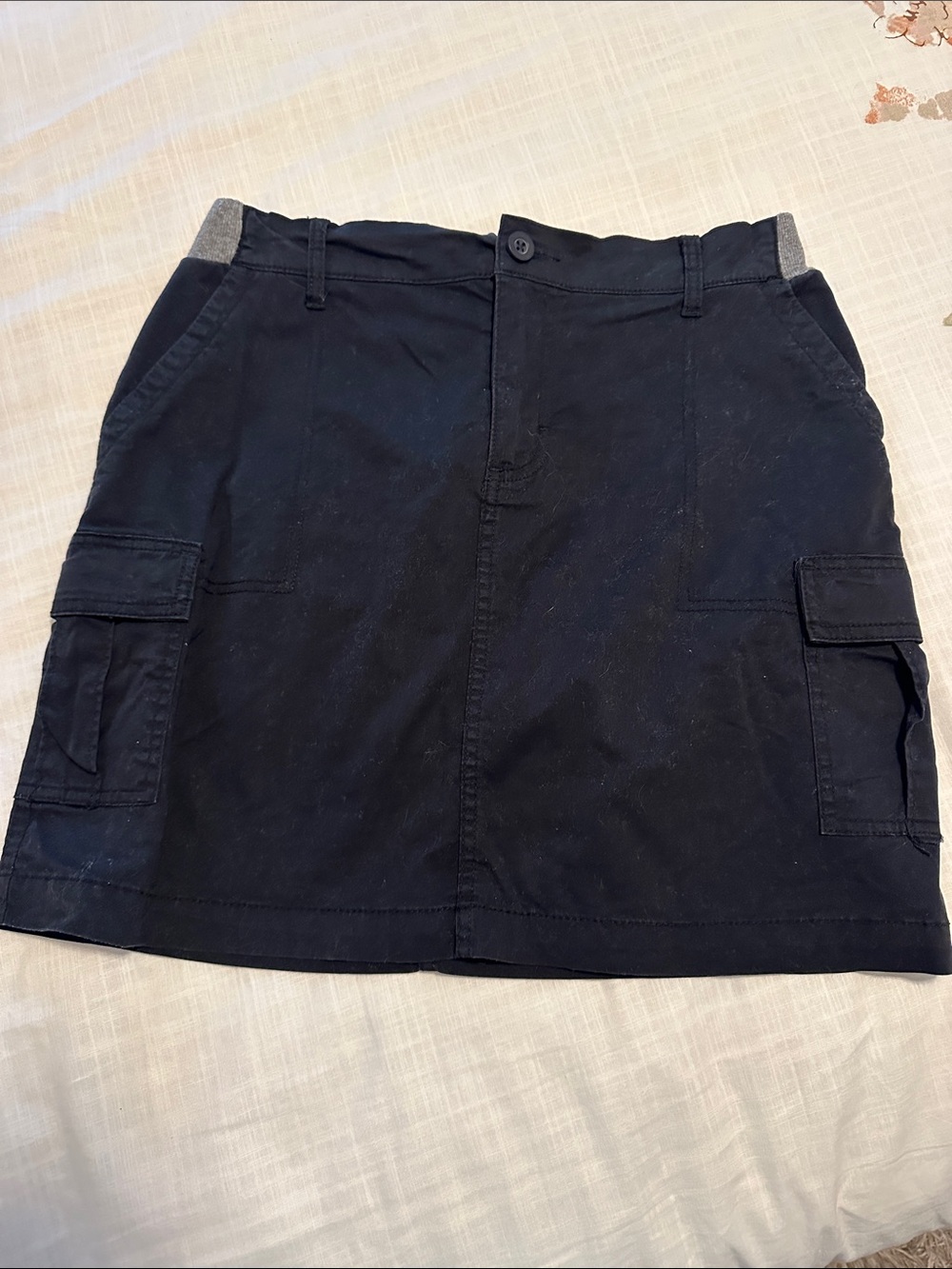 Lee Black Skirt with Gray Waistband